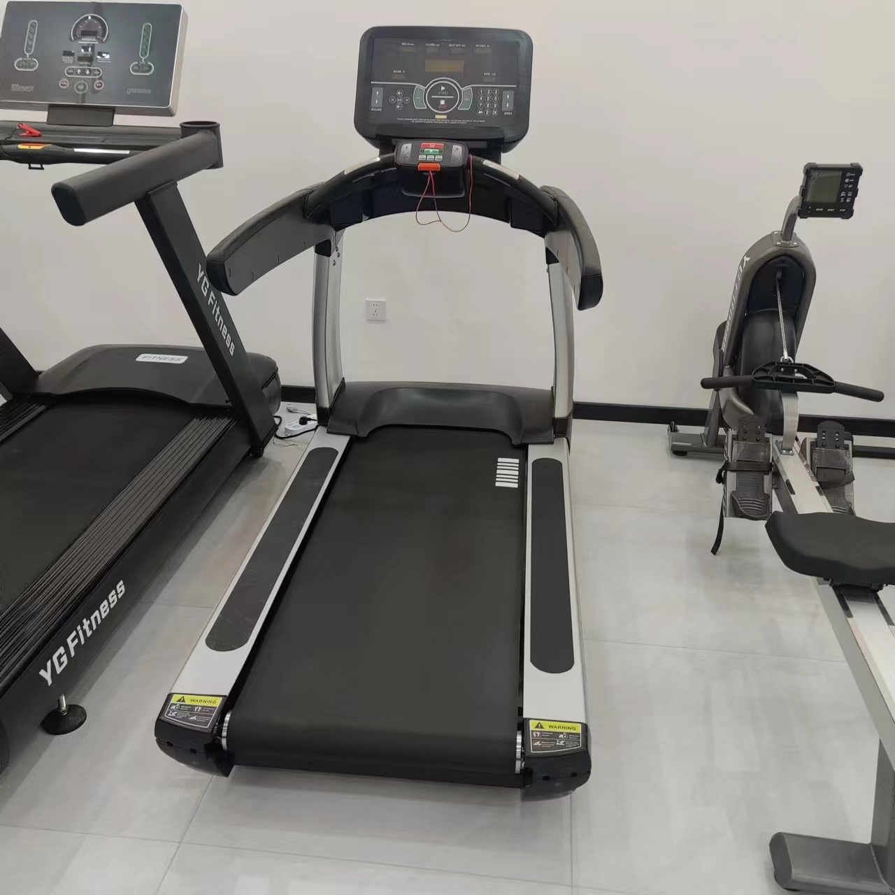 Gym Use Electric Treadmill 3 H - огляд і ціна Quality Running Gear